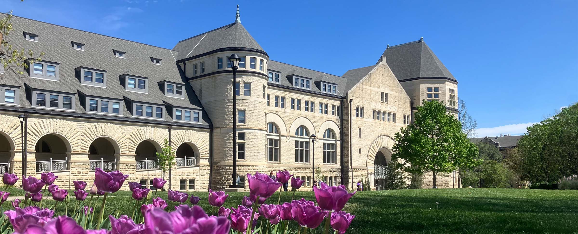 Exterior of Hale Library.